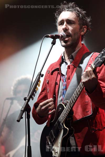 CHARLIE WINSTON - 2012-07-19 - PARIS - Parvis de l'Hotel de Ville - Charlie Winston Gleave